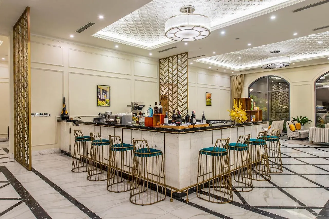 ***** Resort Hotel Vinpearl Golflink Nha Trang Vietnam