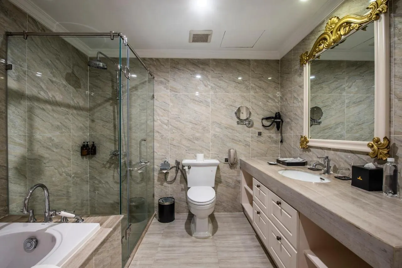 Resort Vinpearl Golflink Nha Trang Hotel